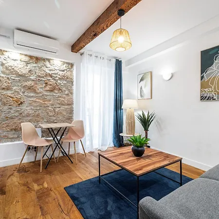 Daire Pretty & Quiet In Port Area