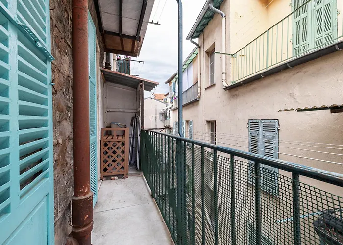 Apartment Pretty & Quiet In Port Area *